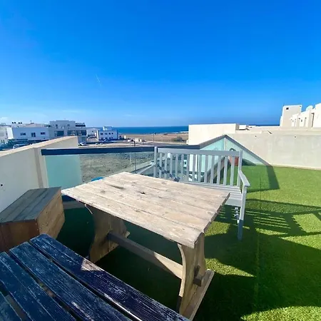 Apartment Apartamento Con Vistas Al Mar Y Piscina Comunitaria. Zona Lagos *